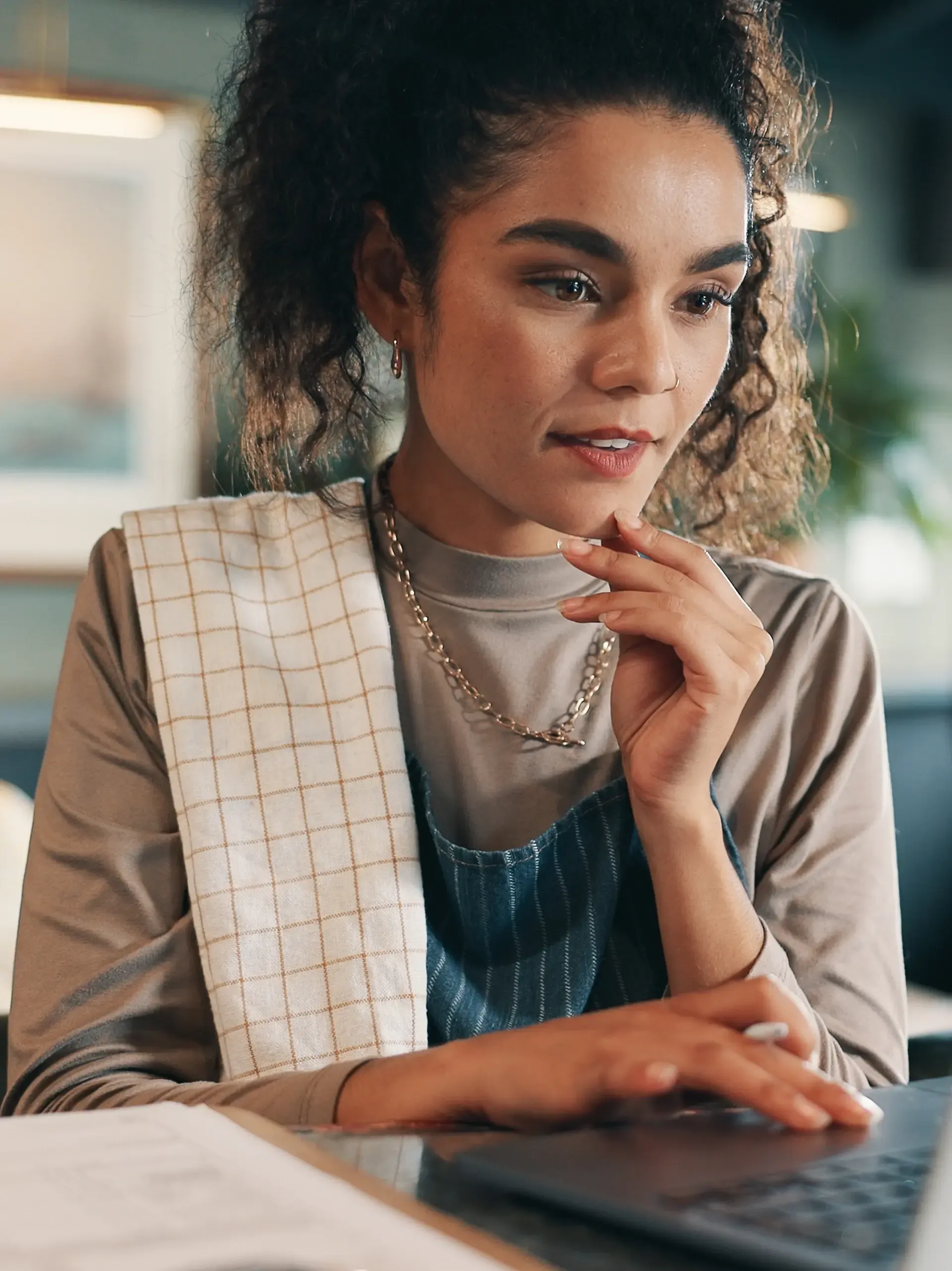 Placeholder showing a payroll adviser meeting a client